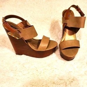 Wedge sandals
